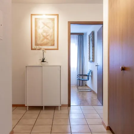 Apartment Spacious And Stylish 3 Bedroom In Sion